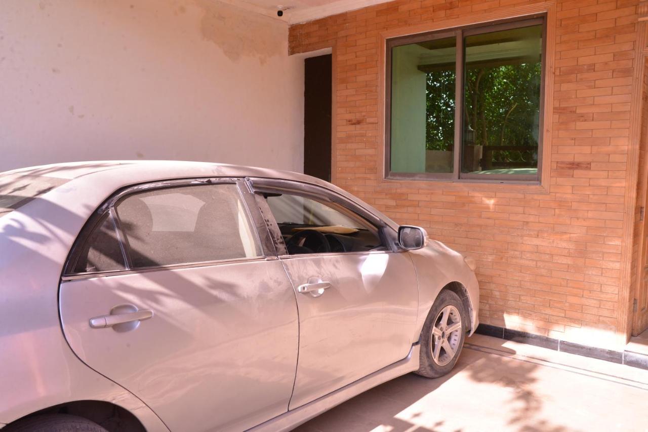 Redbury Guesthouse Ισλαμαμπάντ Εξωτερικό φωτογραφία