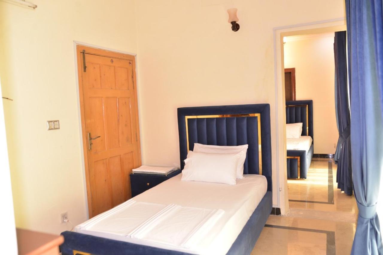 Redbury Guesthouse Ισλαμαμπάντ Εξωτερικό φωτογραφία