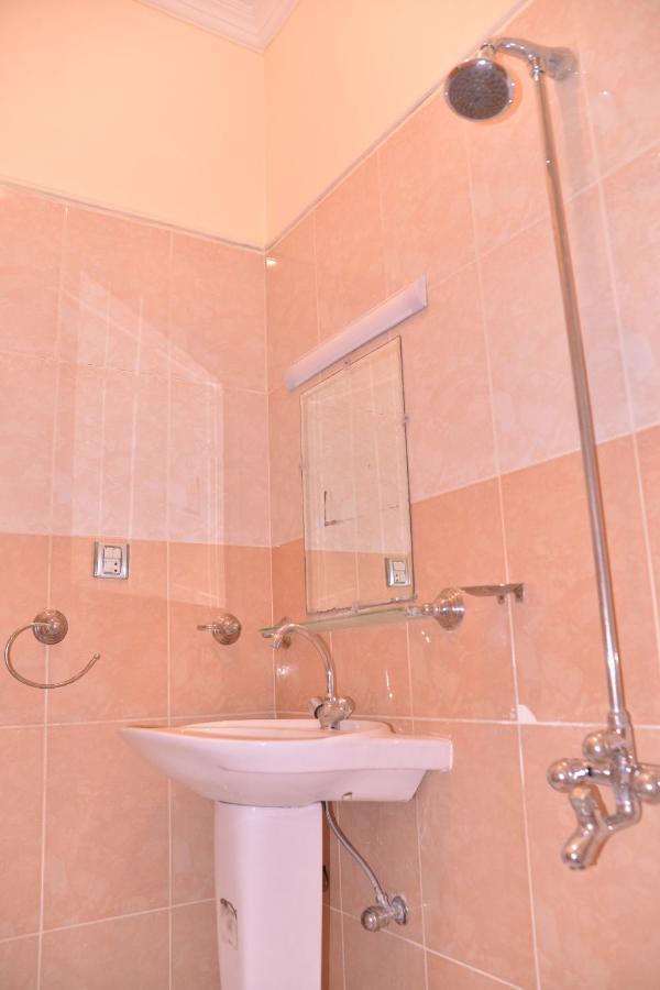 Redbury Guesthouse Ισλαμαμπάντ Εξωτερικό φωτογραφία