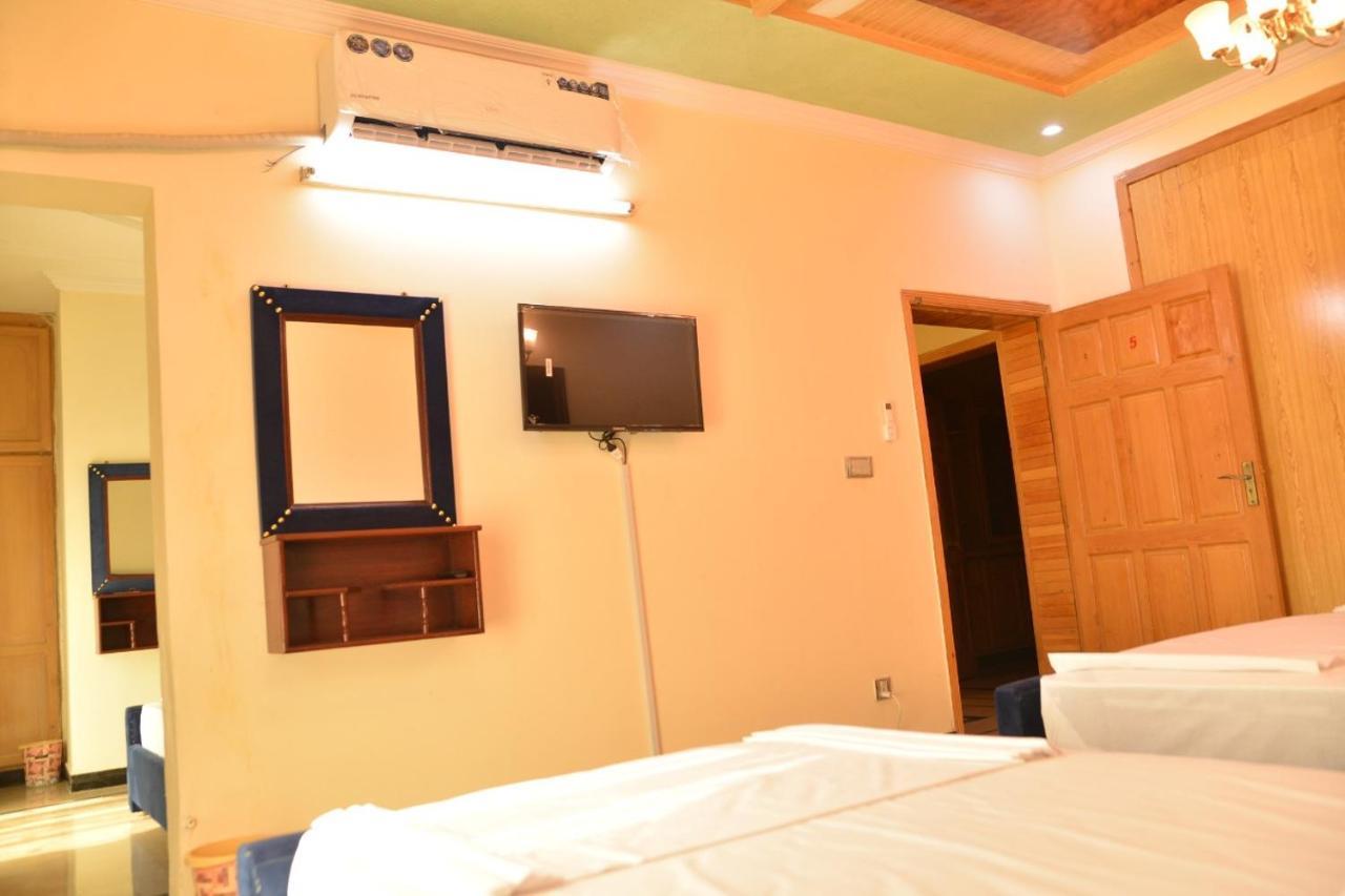 Redbury Guesthouse Ισλαμαμπάντ Εξωτερικό φωτογραφία