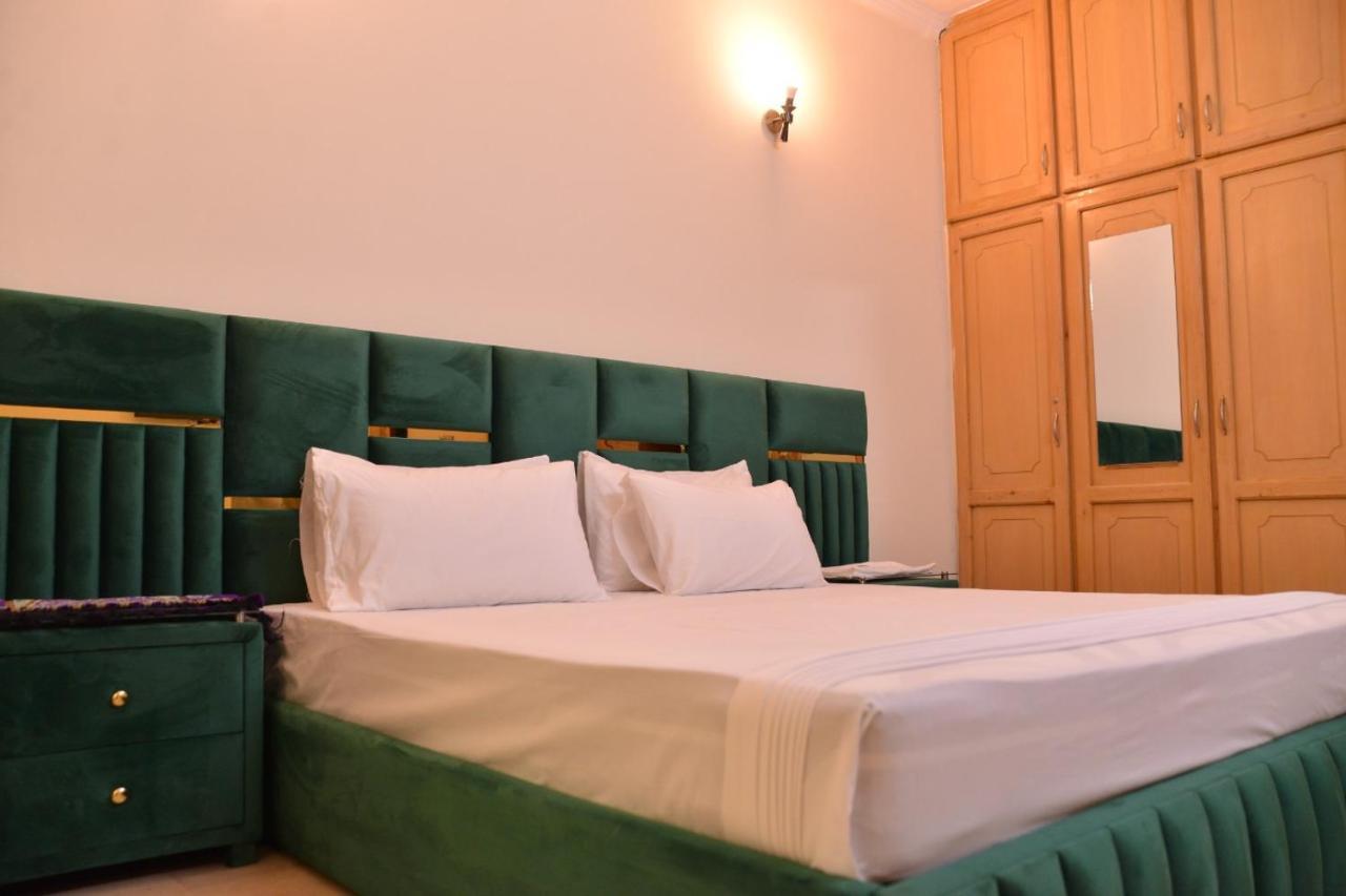 Redbury Guesthouse Ισλαμαμπάντ Εξωτερικό φωτογραφία