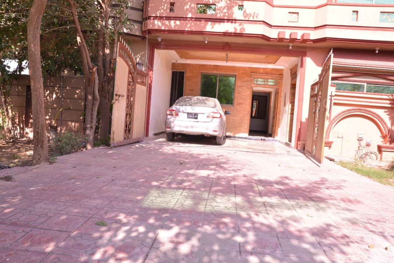 Redbury Guesthouse Ισλαμαμπάντ Εξωτερικό φωτογραφία
